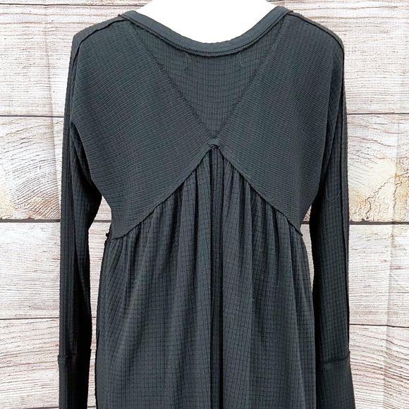 We The Free Gray Citrine Tee Long Sleeve Relaxed Blouse Size XS - Picture 12 of 13